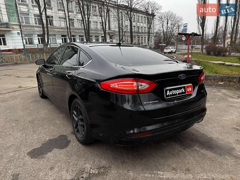 Седан Ford Fusion 2013 в Киеве