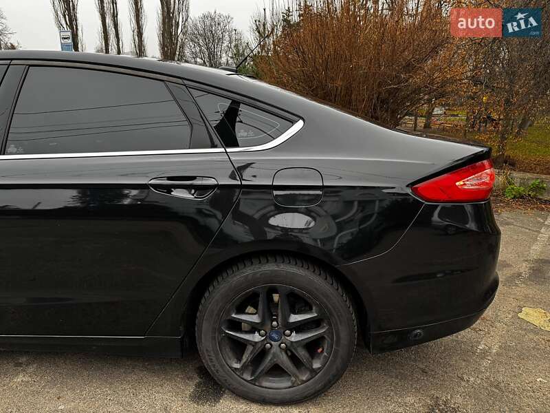 Седан Ford Fusion 2013 в Киеве