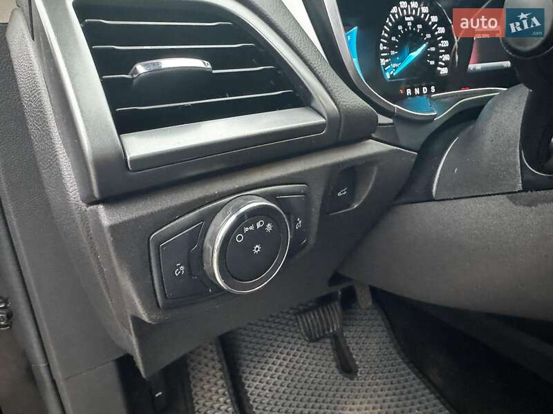 Седан Ford Fusion 2013 в Киеве