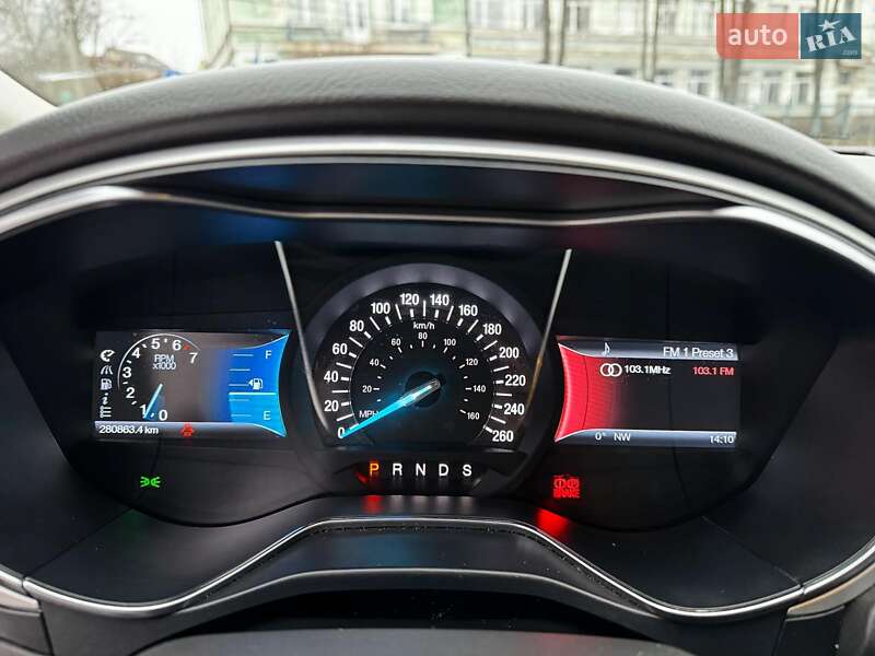 Седан Ford Fusion 2013 в Киеве