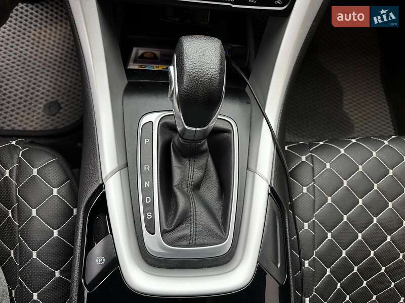 Седан Ford Fusion 2013 в Киеве