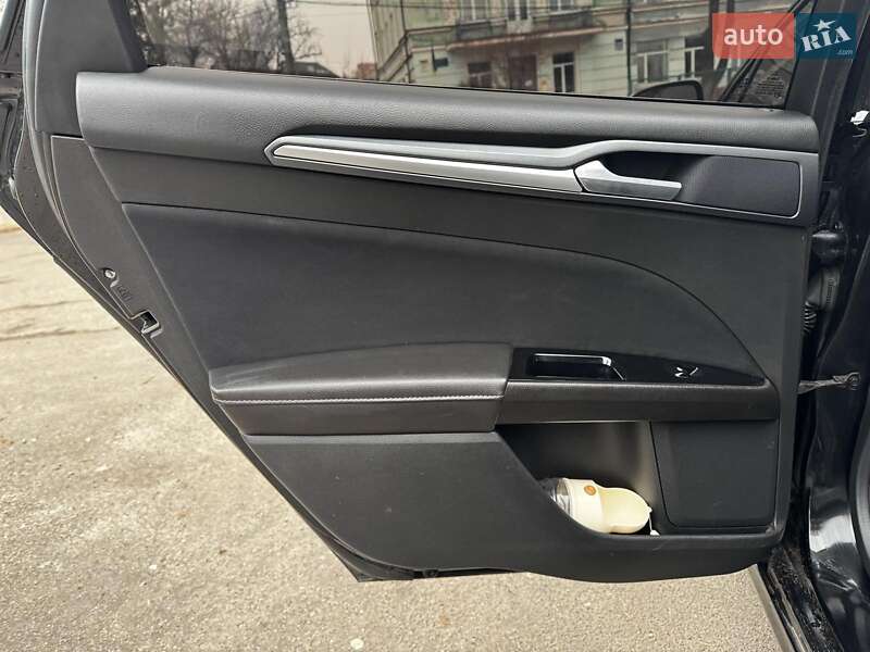 Седан Ford Fusion 2013 в Киеве