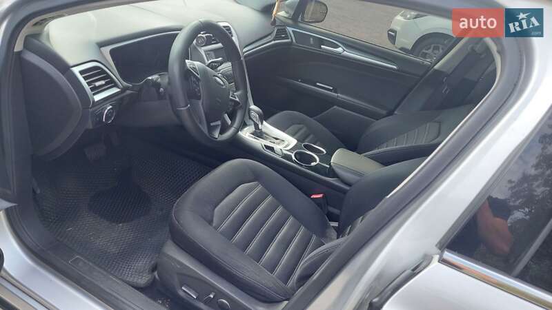 Седан Ford Fusion 2012 в Днепре