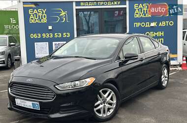 Седан Ford Fusion 2015 в Киеве