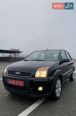 Хэтчбек Ford Fusion 2008 в Киеве