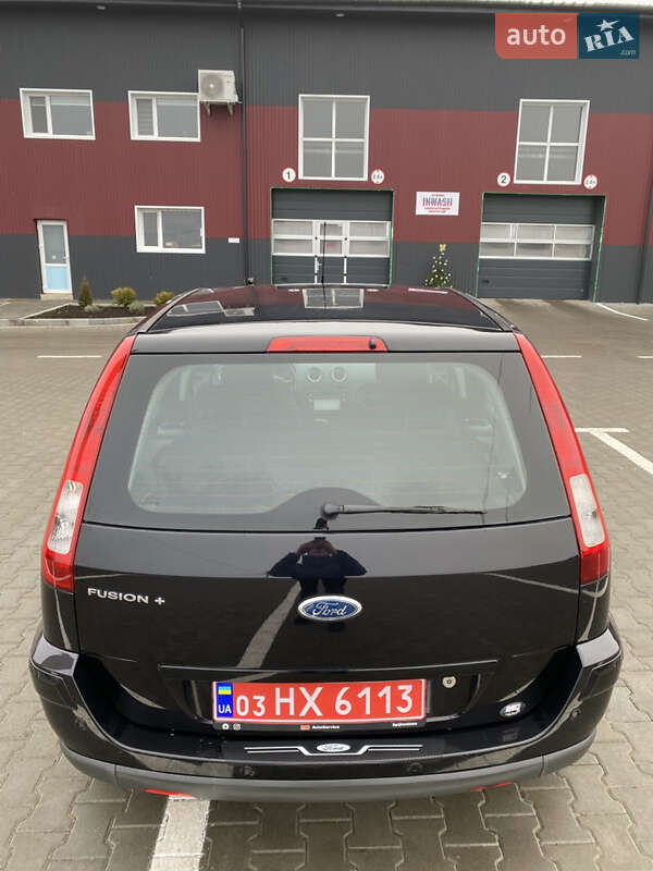 Хэтчбек Ford Fusion 2008 в Киеве