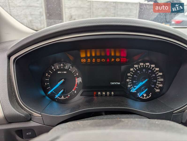 Седан Ford Fusion 2016 в Києві