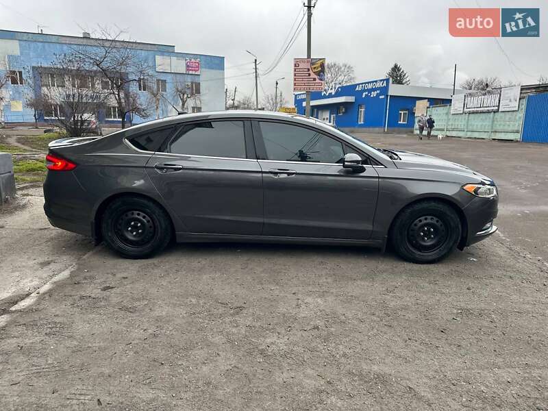 Седан Ford Fusion 2017 в Каменском