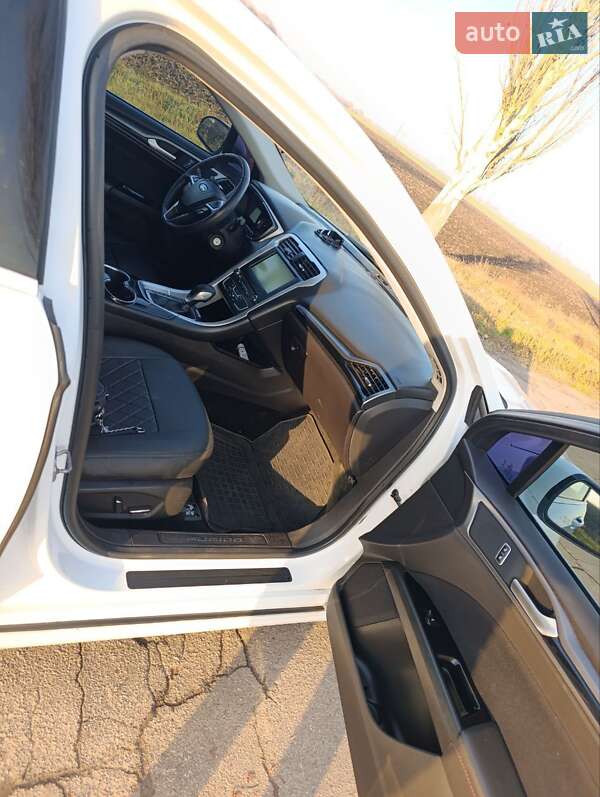 Седан Ford Fusion 2016 в Днепре