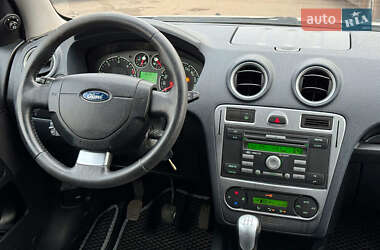 Хэтчбек Ford Fusion 2010 в Виннице