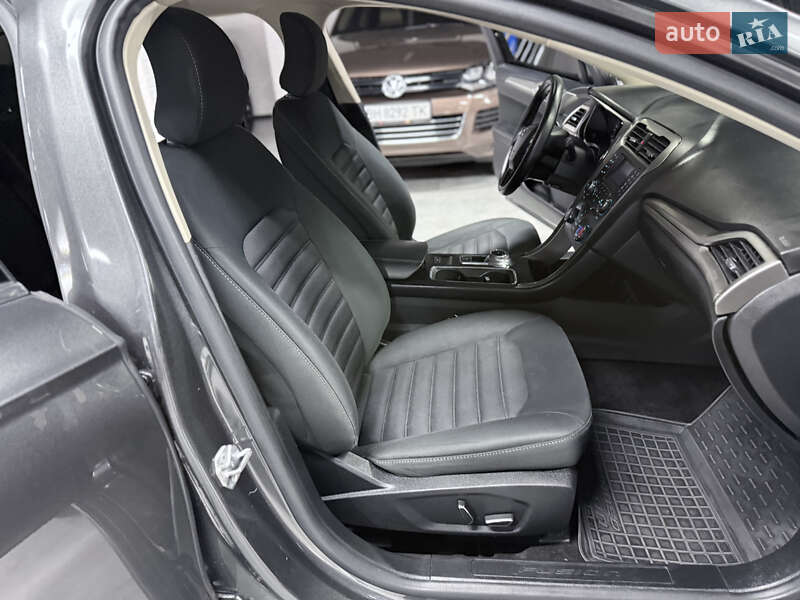 Седан Ford Fusion 2017 в Одессе