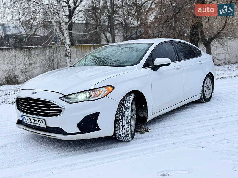 Седан Ford Fusion 2019 в Борисполе