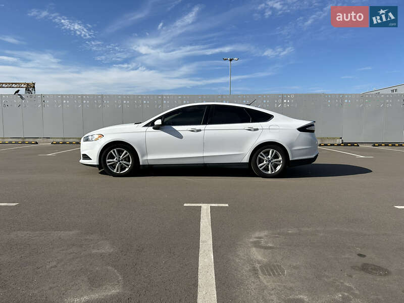Седан Ford Fusion 2014 в Дніпрі