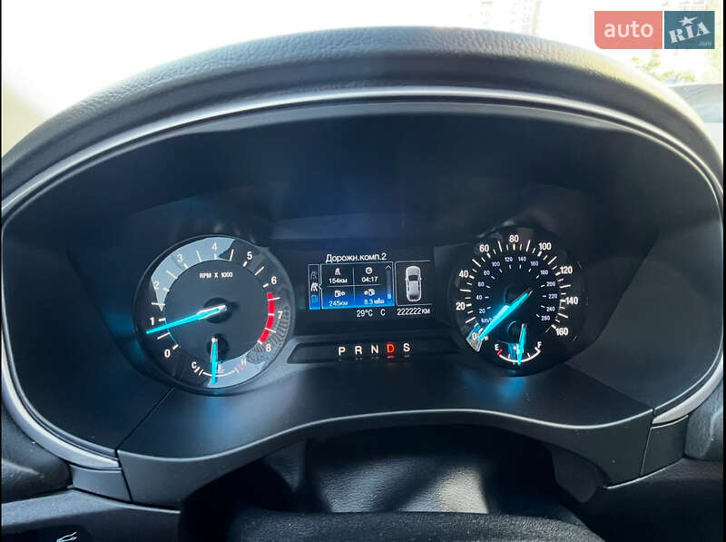 Седан Ford Fusion 2015 в Киеве фото 5 Седан Ford Fusion 2015 в Киеве