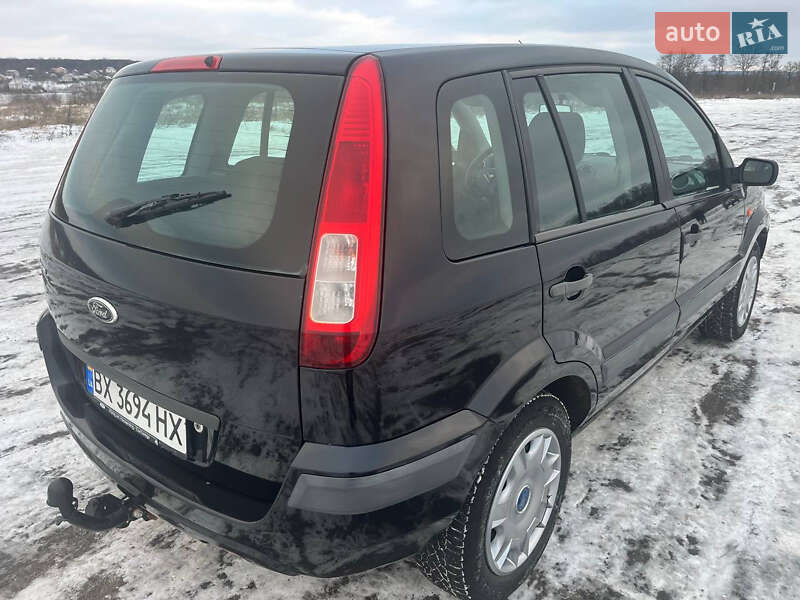 Хетчбек Ford Fusion 2005 в Бару