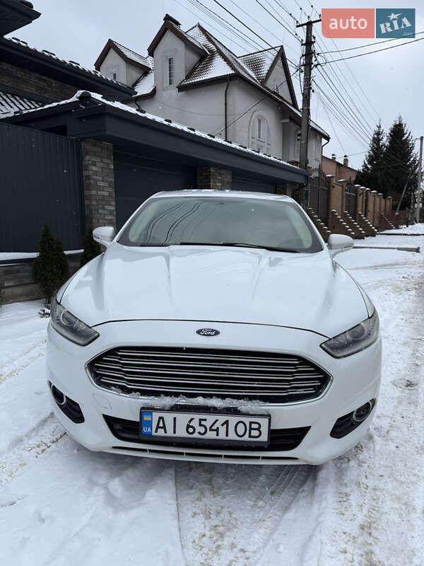 Седан Ford Fusion 2016 в Києві
