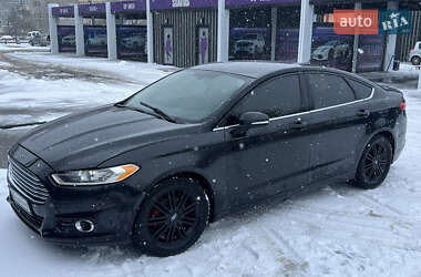 Седан Ford Fusion 2013 в Ровно