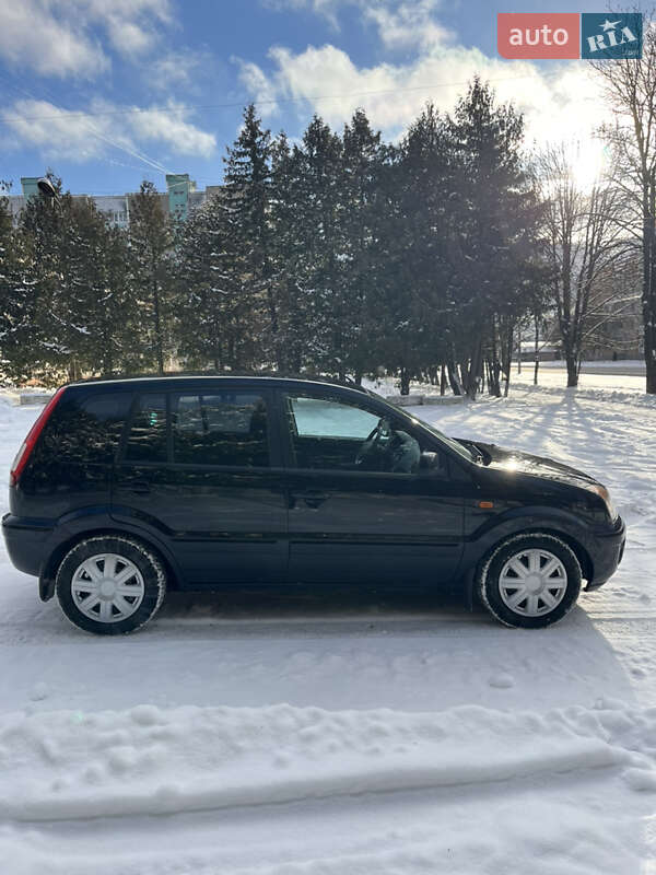 Хетчбек Ford Fusion 2011 в Ніжині