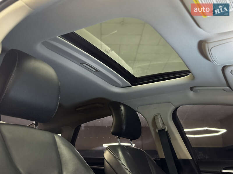 Седан Ford Fusion 2016 в Миколаєві