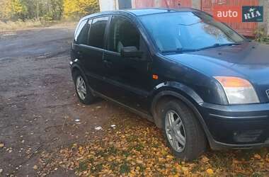 Хетчбек Ford Fusion 2003 в Нововолинську