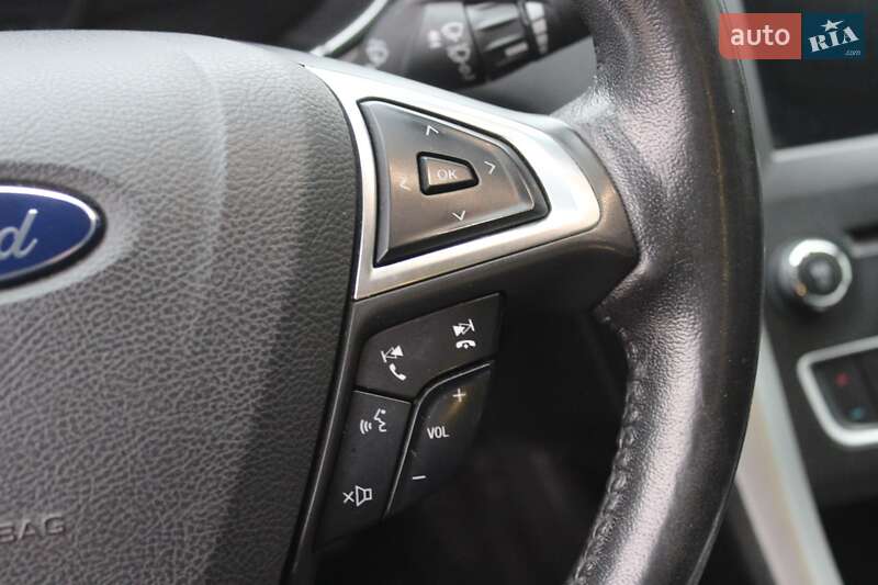 Седан Ford Fusion 2016 в Дніпрі фото 29 Седан Ford Fusion 2016 в Дніпрі