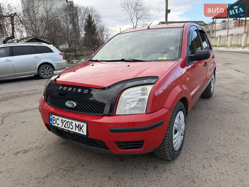 Хэтчбек Ford Fusion 2003 в Стрые