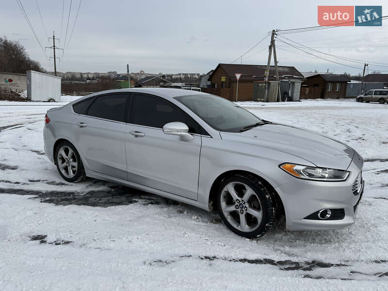Седан Ford Fusion 2014 в Виннице