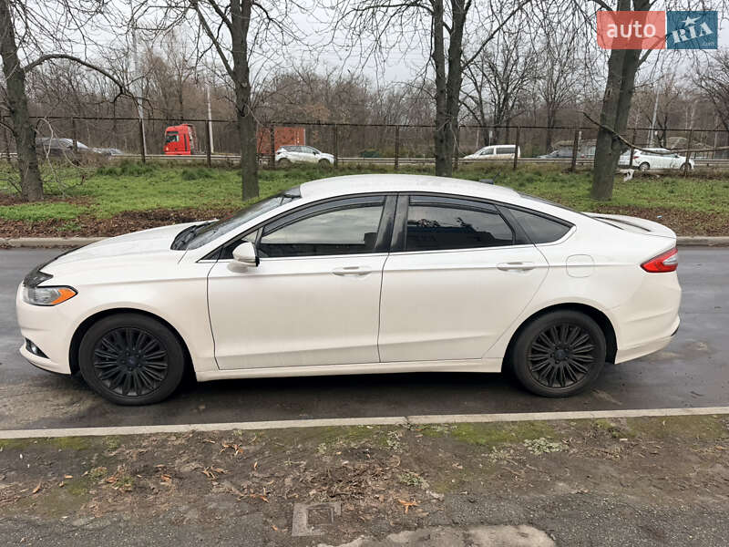 Седан Ford Fusion 2013 в Киеве