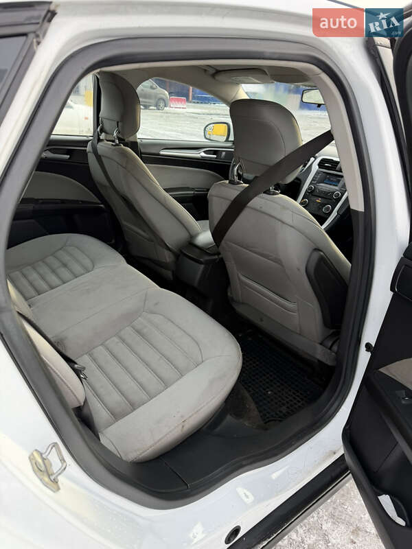 Седан Ford Fusion 2014 в Дніпрі фото 18 Седан Ford Fusion 2014 в Дніпрі