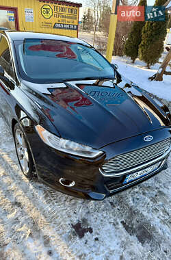 Седан Ford Fusion 2015 в Тернополі