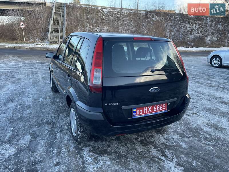 Хетчбек Ford Fusion 2008 в Луцьку