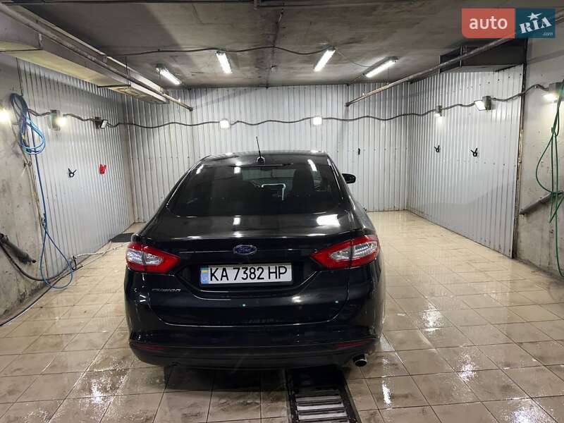 Седан Ford Fusion 2014 в Києві фото 6 Седан Ford Fusion 2014 в Києві