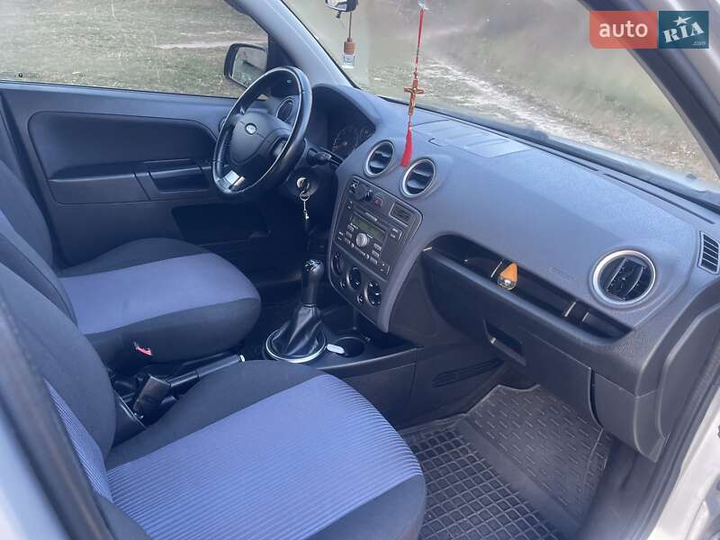 Хэтчбек Ford Fusion 2010 в Нежине