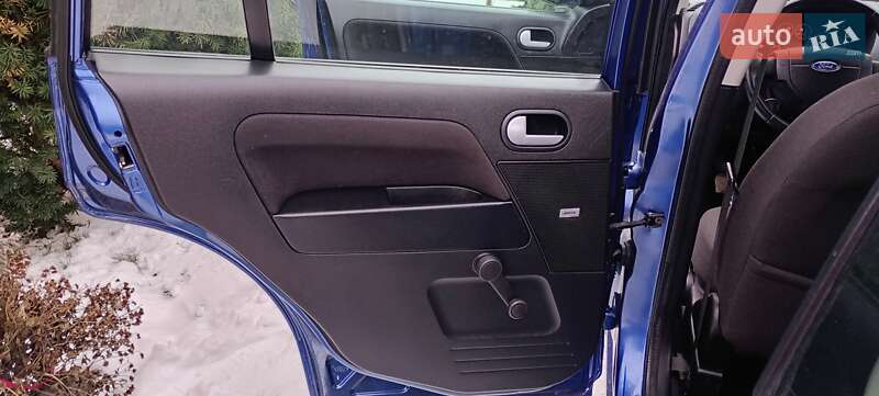 Хэтчбек Ford Fusion 2009 в Радивилове фото 19 Хэтчбек Ford Fusion 2009 в Радивилове