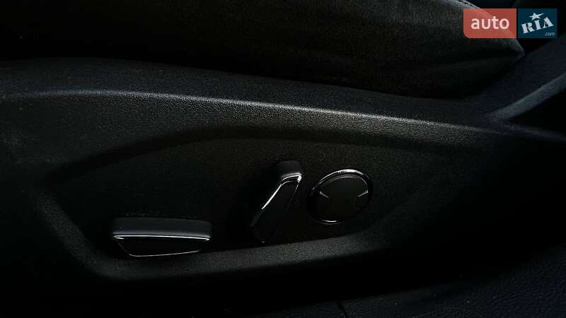 Седан Ford Fusion 2015 в Киеве фото 21 Седан Ford Fusion 2015 в Киеве
