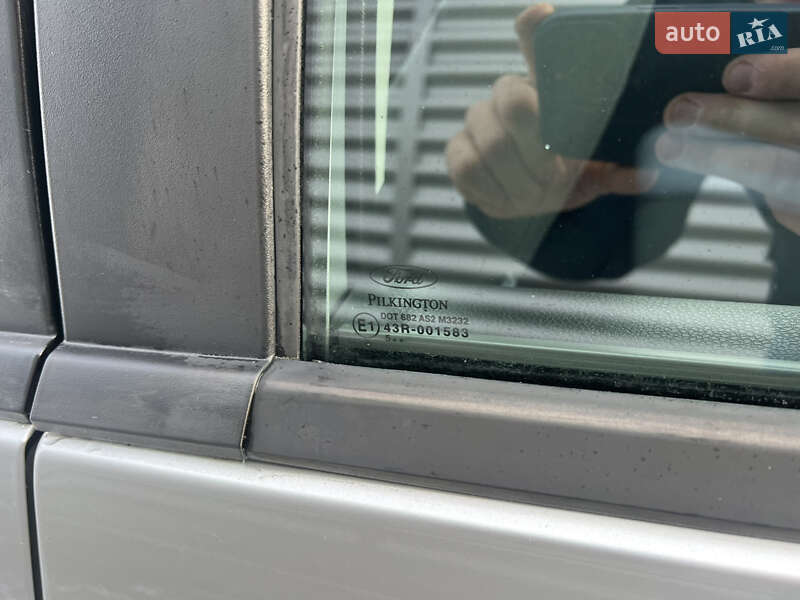 Хэтчбек Ford Fusion 2006 в Шостке