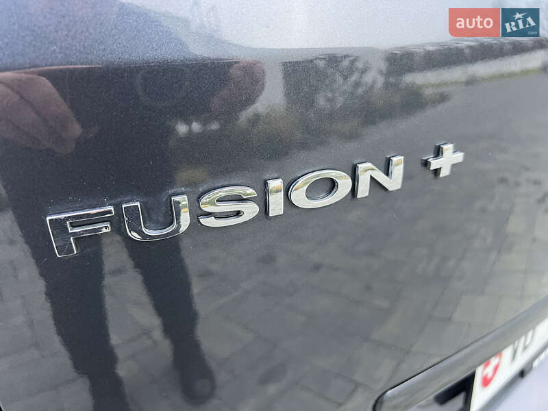 Хетчбек Ford Fusion 2009 в Луцьку