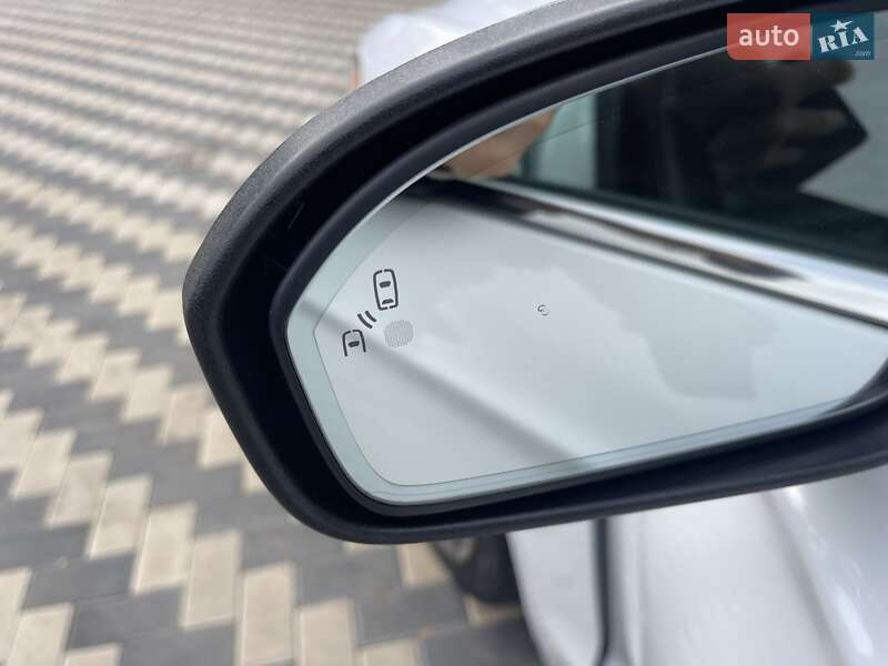 Седан Ford Fusion 2018 в Миколаєві