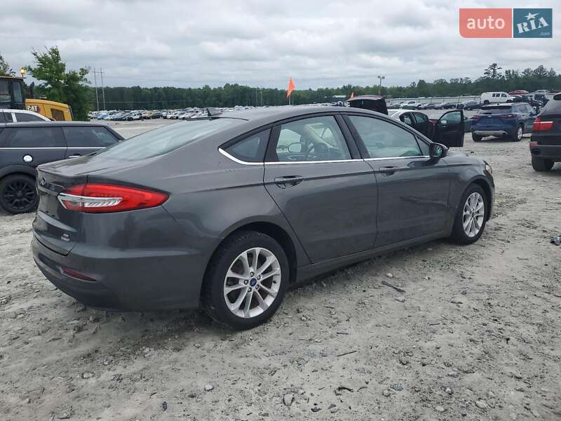Седан Ford Fusion 2020 в Києві