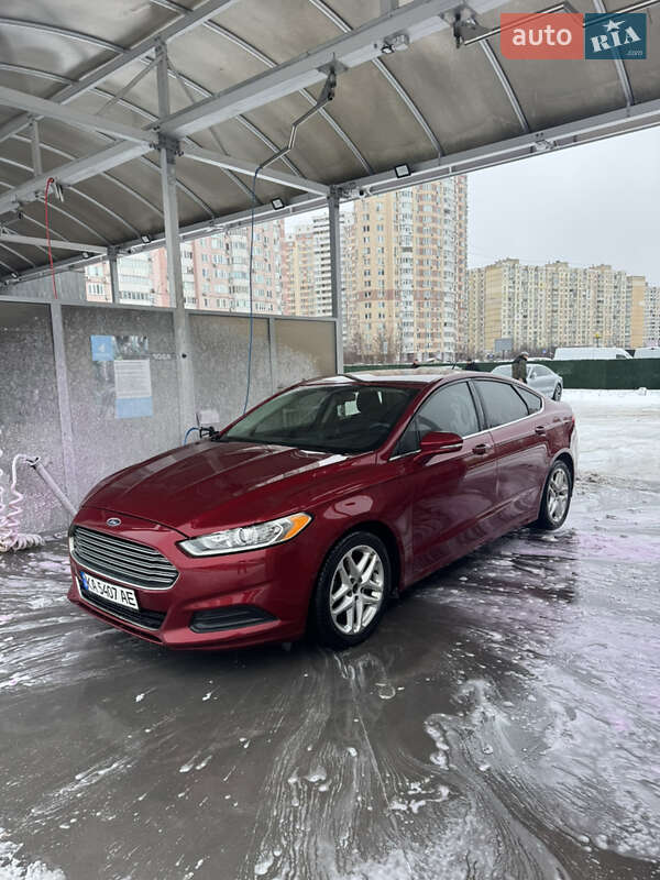 Седан Ford Fusion 2015 в Києві фото 4 Седан Ford Fusion 2015 в Києві