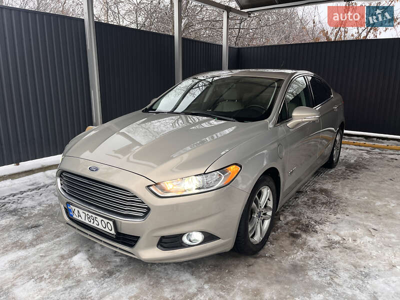 Ford Fusion 2015