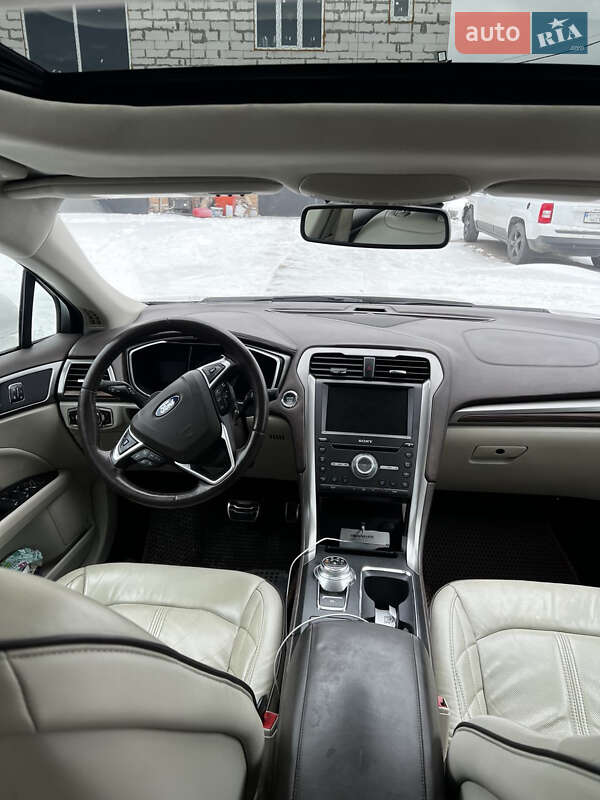 Седан Ford Fusion 2016 в Києві