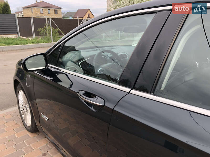 Седан Ford Fusion 2014 в Черкасах