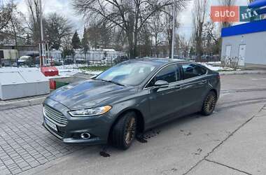 Седан Ford Fusion 2015 в Николаеве