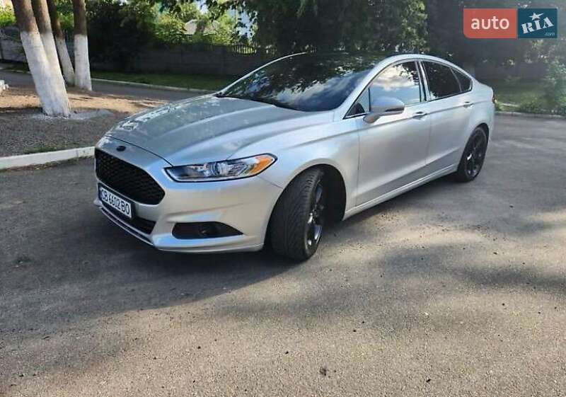 Седан Ford Fusion 2015 в Корюковке