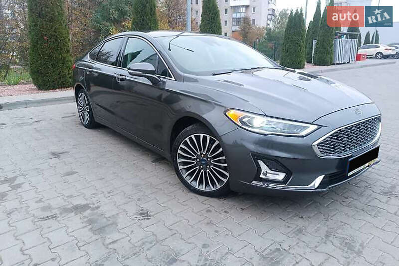 Седан Ford Fusion 2019 в Киеве