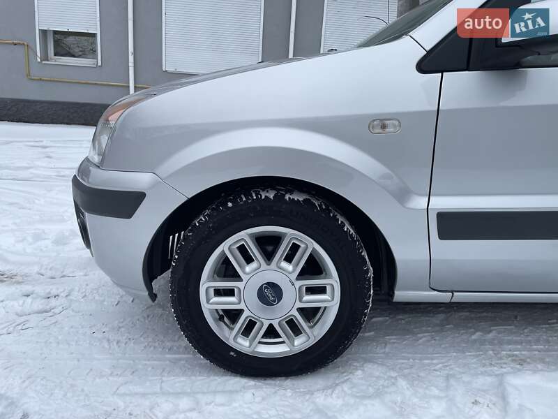 Хэтчбек Ford Fusion 2008 в Виннице фото 41 Хэтчбек Ford Fusion 2008 в Виннице