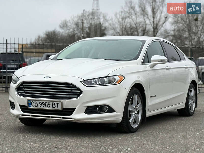 Седан Ford Fusion 2014 в Києві фото 7 Седан Ford Fusion 2014 в Києві