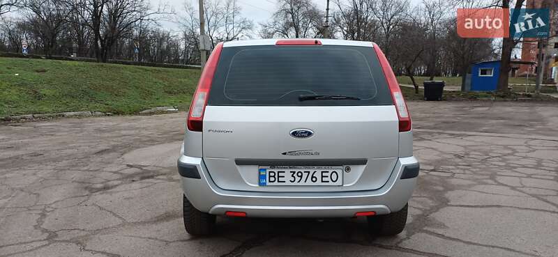 Хэтчбек Ford Fusion 2006 в Кропивницком