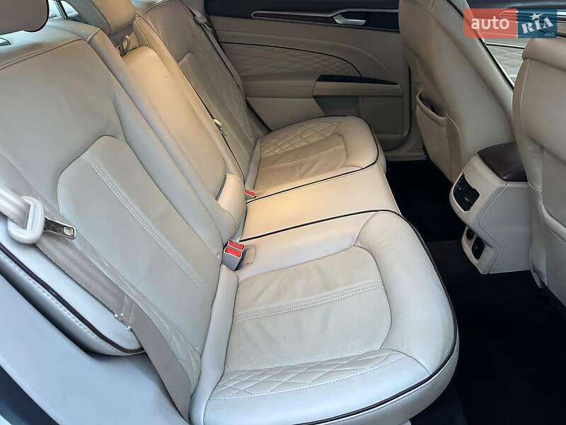 Седан Ford Fusion 2017 в Одессе